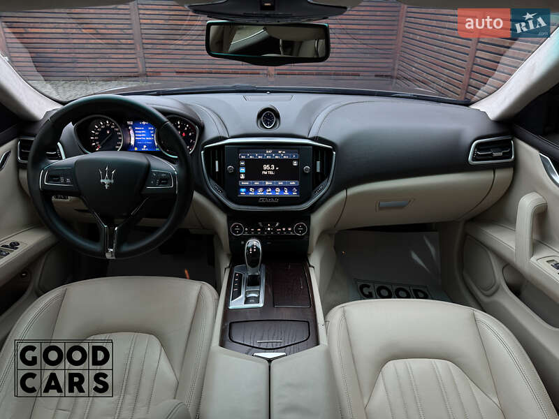 Седан Maserati Ghibli 2015 в Одесі