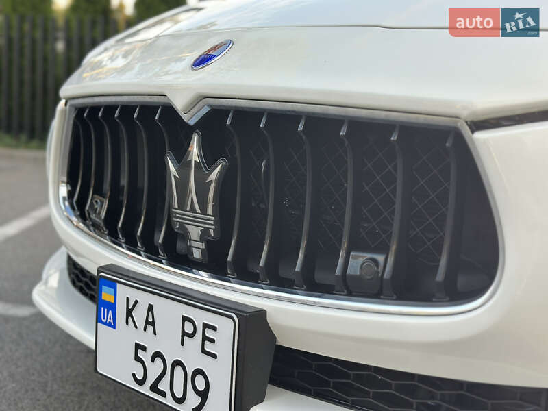 Седан Maserati Ghibli 2020 в Киеве фото 14 Седан Maserati Ghibli 2020 в Киеве
