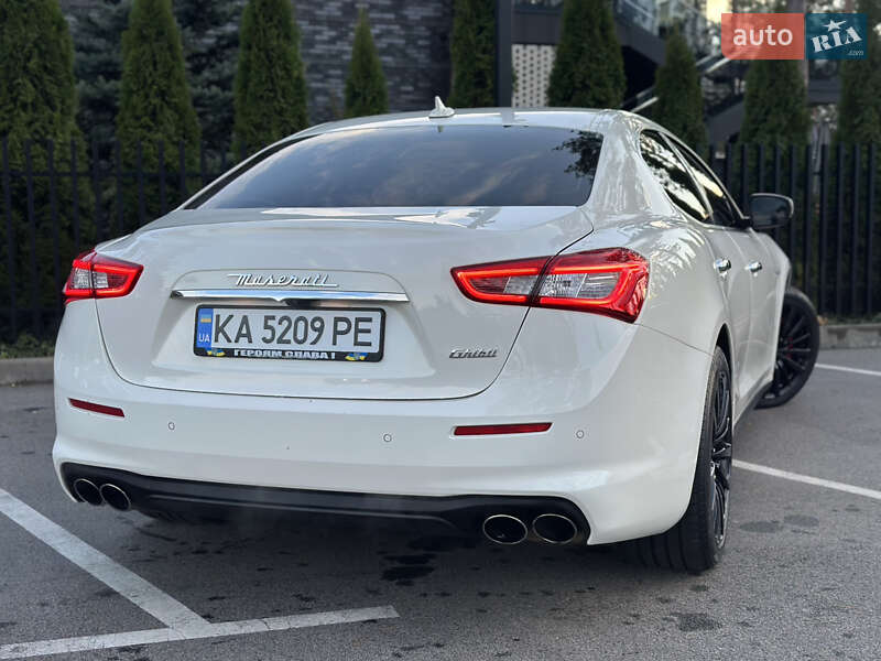 Седан Maserati Ghibli 2020 в Киеве фото 20 Седан Maserati Ghibli 2020 в Киеве