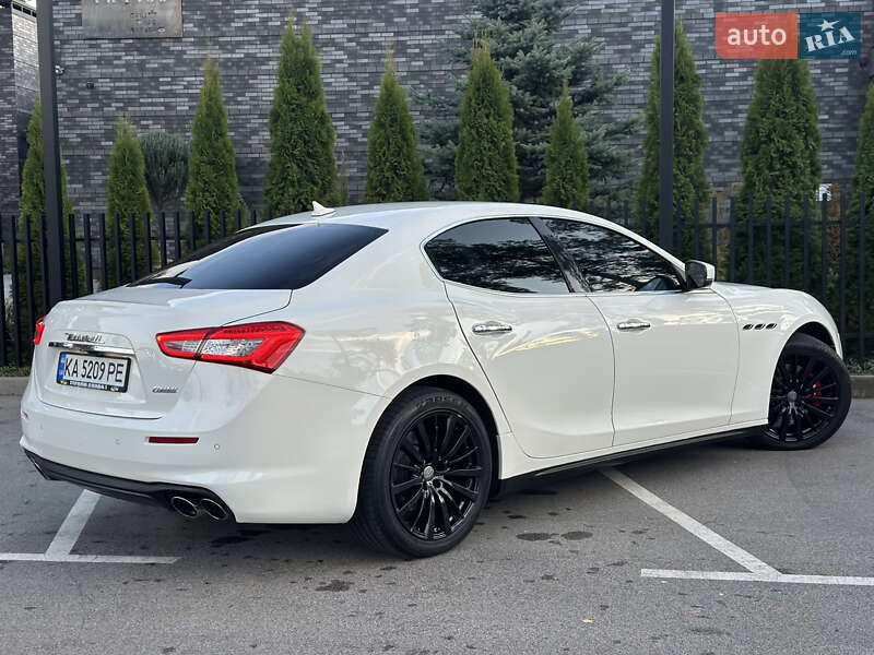Седан Maserati Ghibli 2020 в Киеве фото 23 Седан Maserati Ghibli 2020 в Киеве