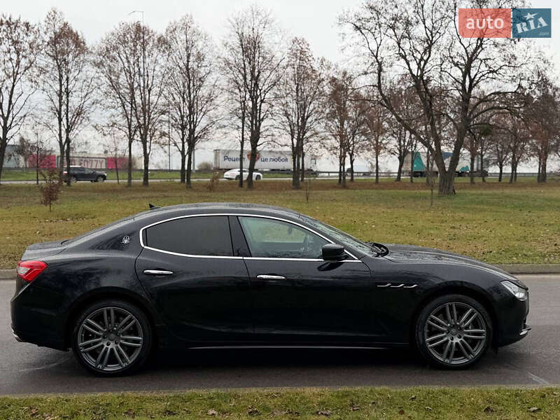 Седан Maserati Ghibli 2014 в Києві