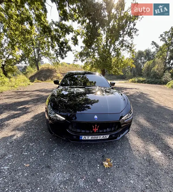 Maserati Ghibli 2018 VIN ZAM57YSA7K1314453 фото оголошення 5 з 58