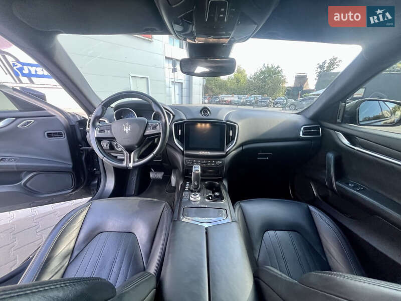 Седан Maserati Ghibli 2018 в Києві фото 16 Седан Maserati Ghibli 2018 в Києві