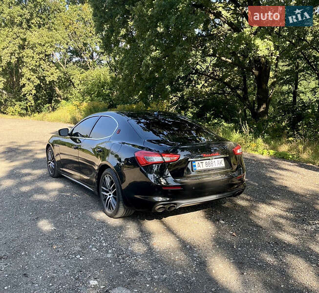 Седан Maserati Ghibli 2018 в Києві фото 12 Седан Maserati Ghibli 2018 в Києві