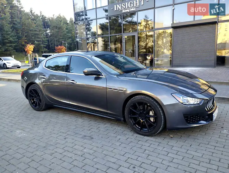 Maserati Ghibli