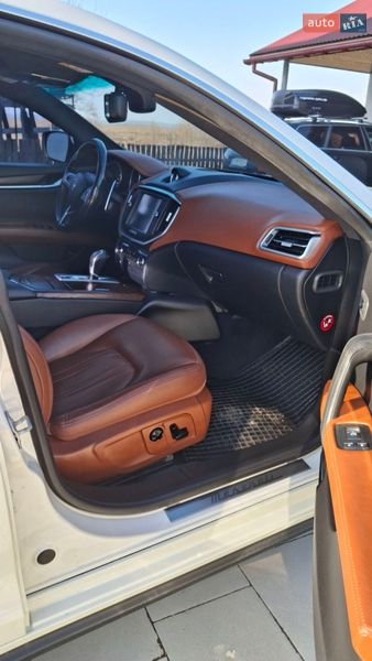 Седан Maserati Ghibli 2016 в Ивано-Франковске