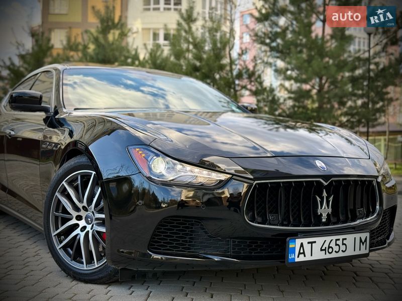 Седан Maserati Ghibli 2014 в Івано-Франківську