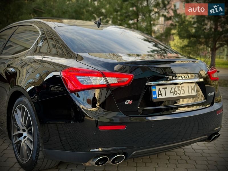 Седан Maserati Ghibli 2014 в Івано-Франківську