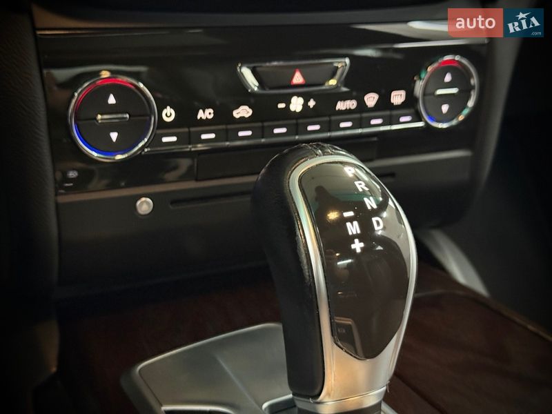 Седан Maserati Ghibli 2014 в Івано-Франківську