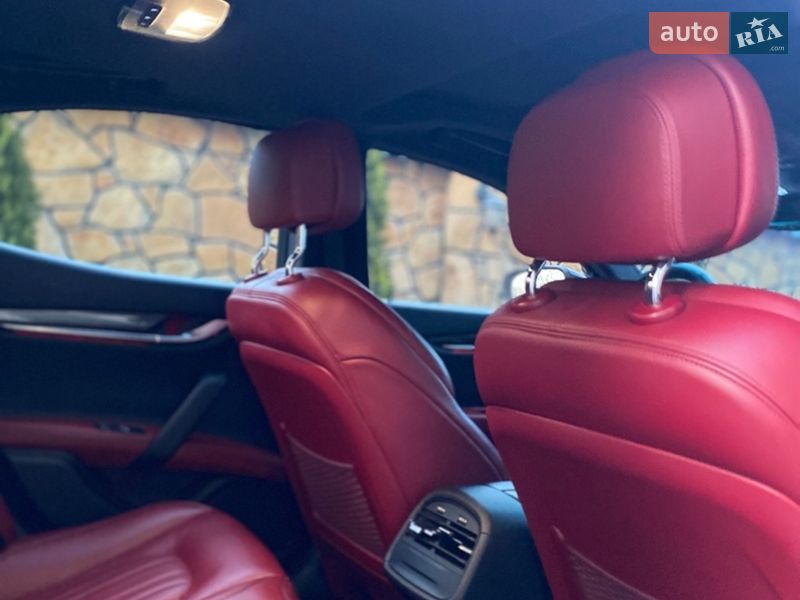 Седан Maserati Ghibli 2016 в Могилів-Подільському