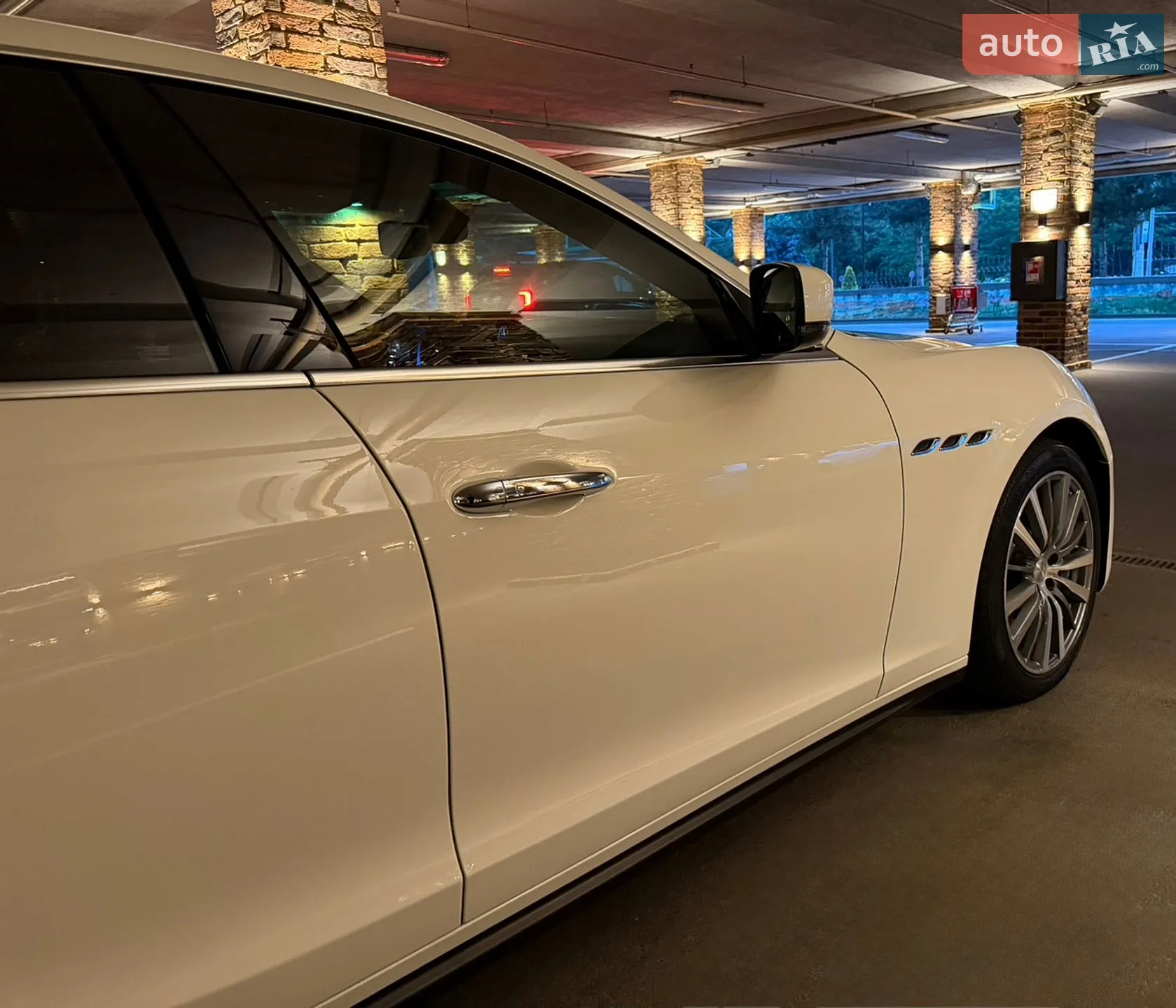 2014 Maserati Ghibli - мініатюра 11