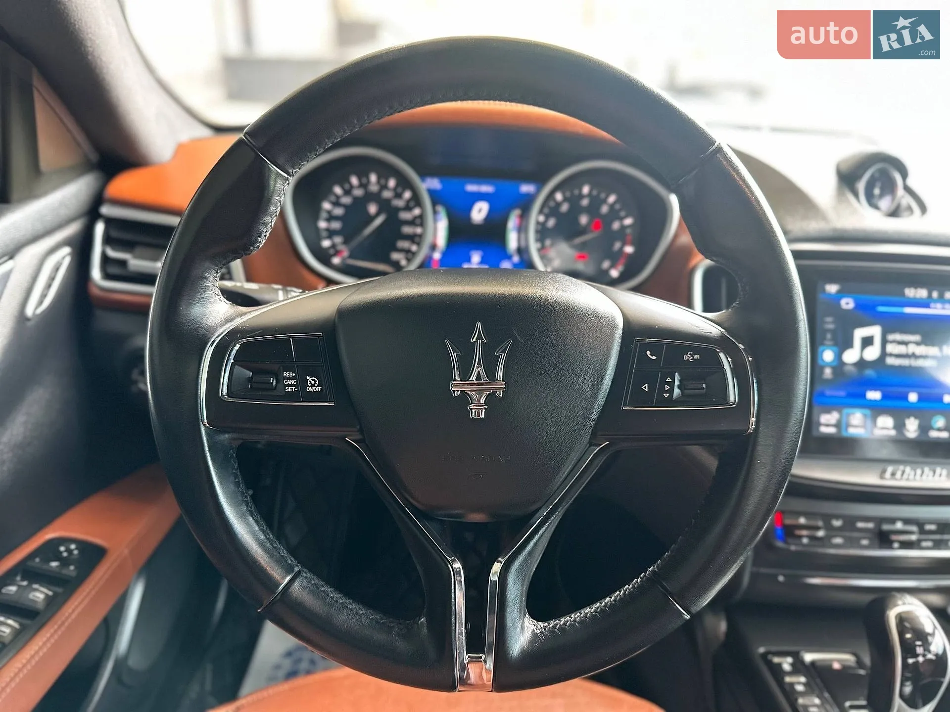 2018 Maserati Ghibli - мініатюра 16