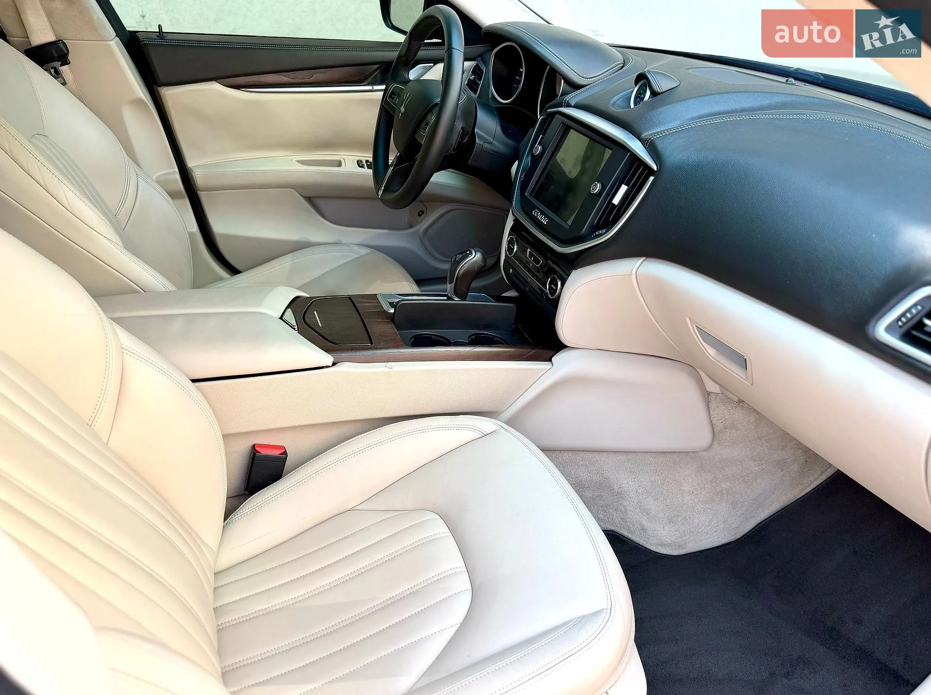 2015 Maserati Ghibli - мініатюра 29