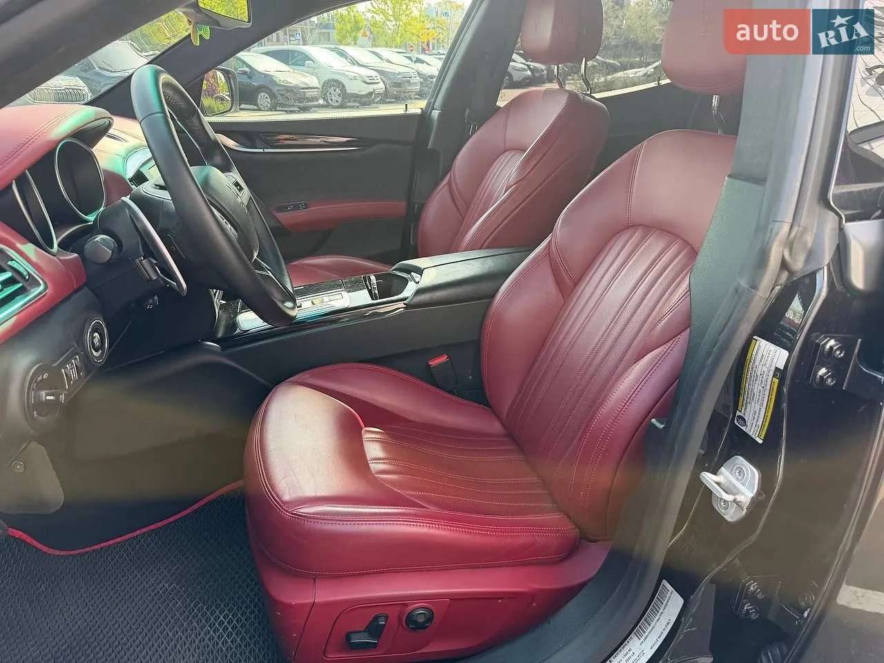 2015 Maserati Ghibli - мініатюра 8