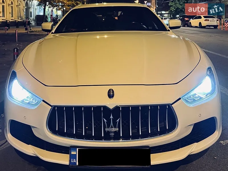 Maserati Ghibli 2015
