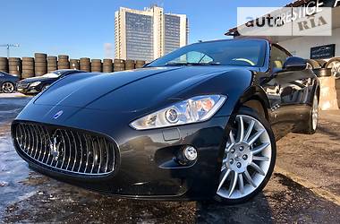 Кабриолет Maserati GranCabrio 2015 в Киеве