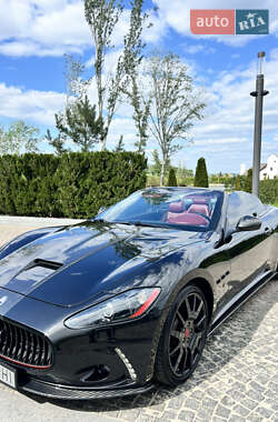 Купе Maserati GranCabrio 2010 в 