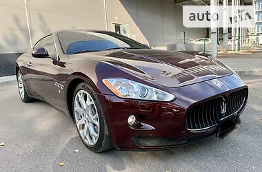 Купе Maserati GranTurismo 2007 в 