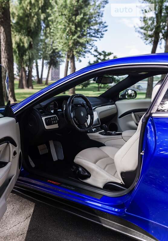 Купе Maserati GranTurismo 2017 в Києві