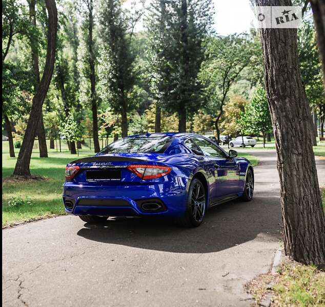 Купе Maserati GranTurismo 2017 в Києві