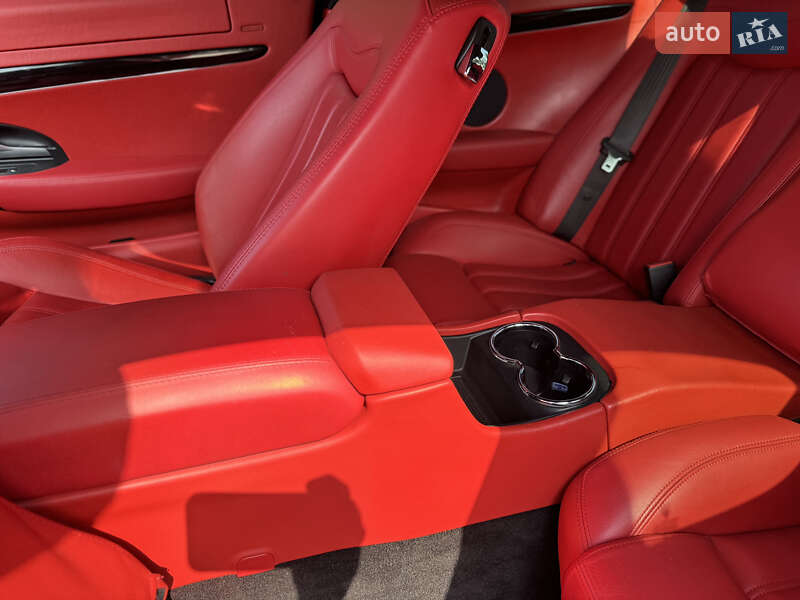 Купе Maserati GranTurismo 2008 в Киеве