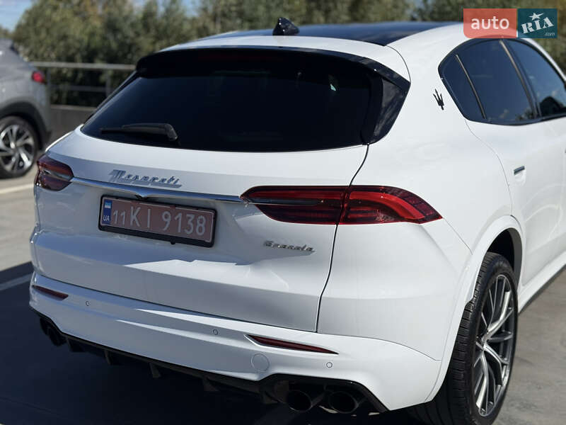 Внедорожник / Кроссовер Maserati Grecale 2023 в Киеве фото 12 Внедорожник / Кроссовер Maserati Grecale 2023 в Киеве