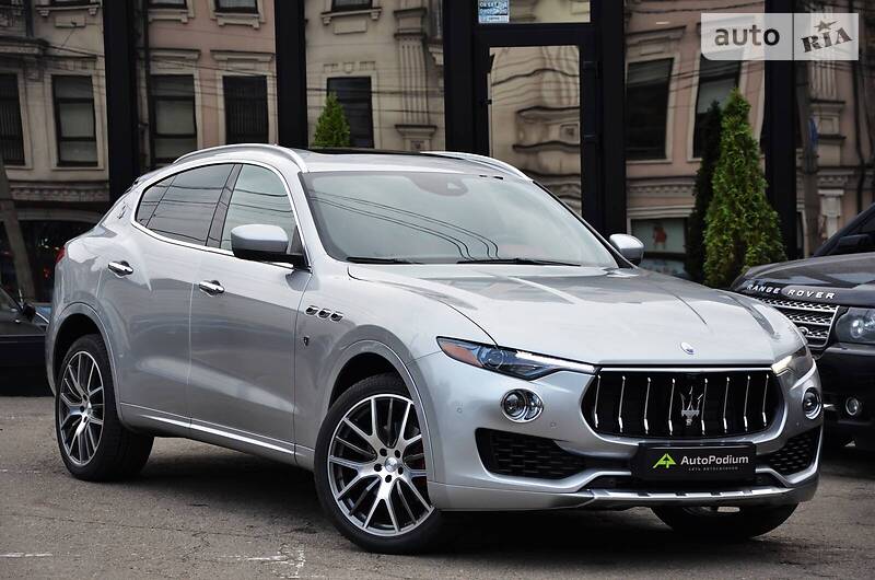 Внедорожник / Кроссовер Maserati Levante 2017 в Киеве