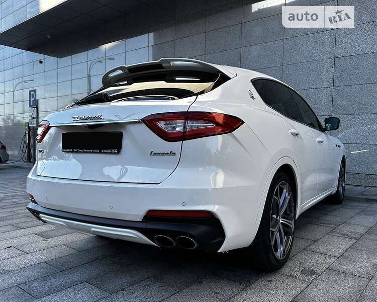 Внедорожник / Кроссовер Maserati Levante 2019 в Харькове фото 10 Внедорожник / Кроссовер Maserati Levante 2019 в Харькове