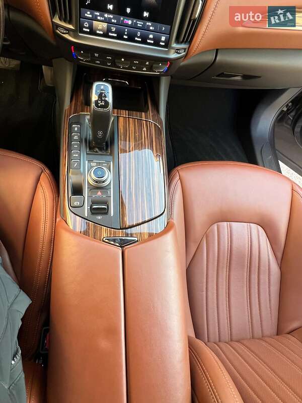 Внедорожник / Кроссовер Maserati Levante 2021 в Киеве фото 30 Внедорожник / Кроссовер Maserati Levante 2021 в Киеве