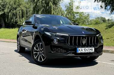 Позашляховик / Кросовер Maserati Levante 2016 в Києві