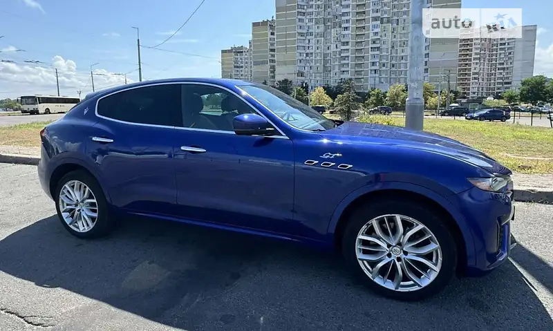 Maserati Levante 2021