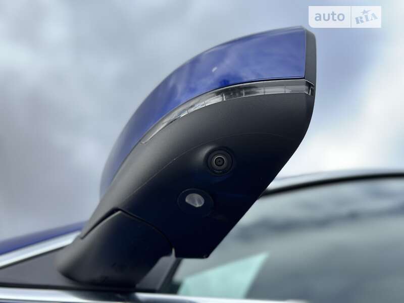 Внедорожник / Кроссовер Maserati Levante 2016 в Днепре