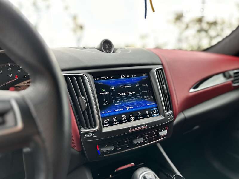 Внедорожник / Кроссовер Maserati Levante 2016 в Днепре