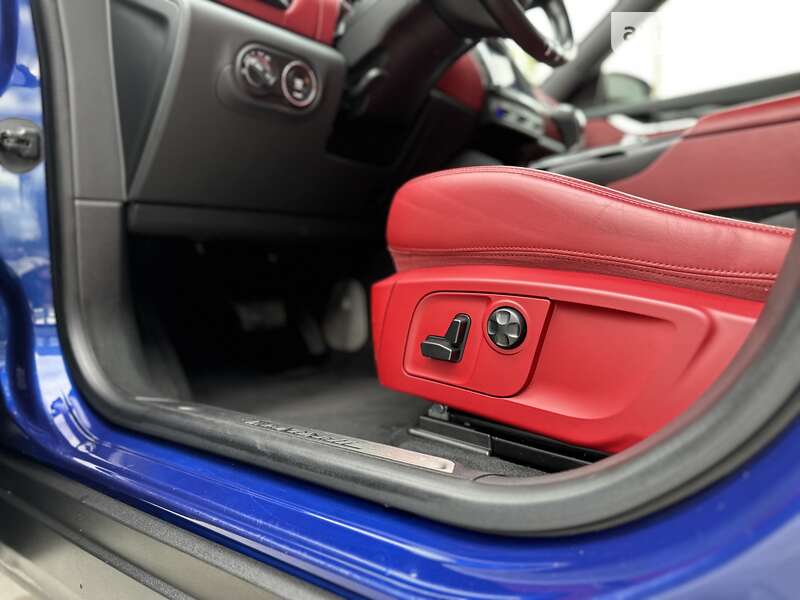 Внедорожник / Кроссовер Maserati Levante 2016 в Днепре