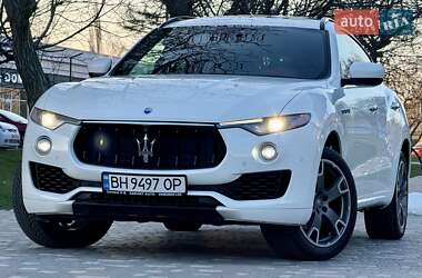 Позашляховик / Кросовер Maserati Levante 2016 в Одесі