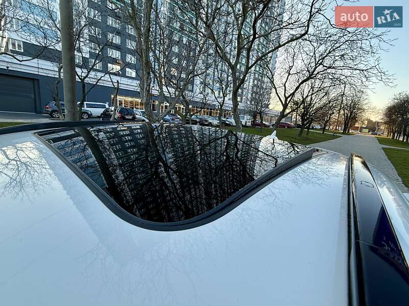 Внедорожник / Кроссовер Maserati Levante 2016 в Одессе