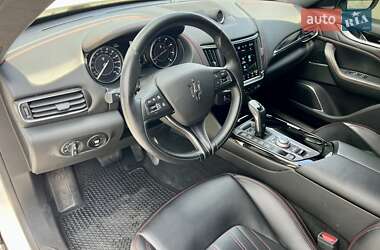 Позашляховик / Кросовер Maserati Levante 2021 в Києві