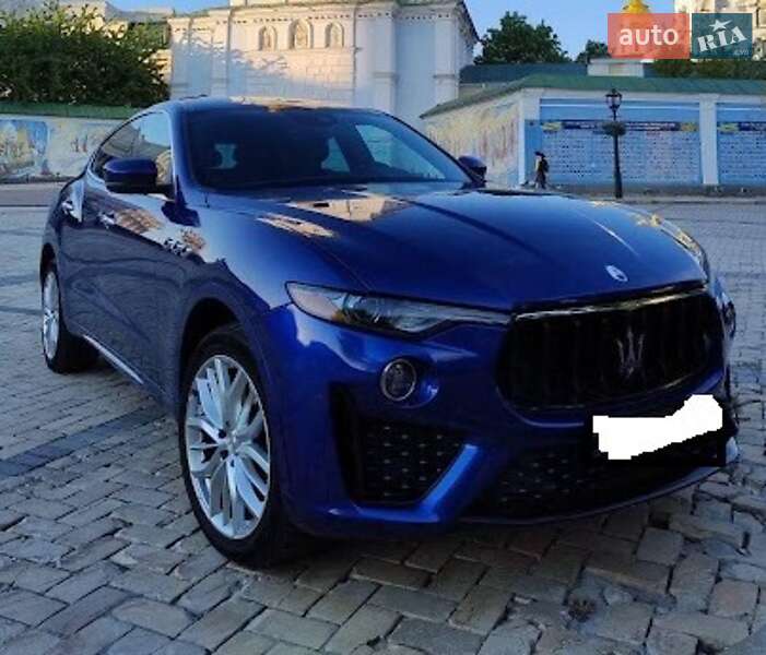 Maserati Levante 2021