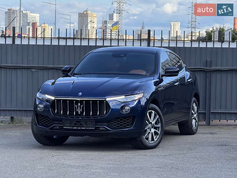 Позашляховик / Кросовер Maserati Levante 2018 в 