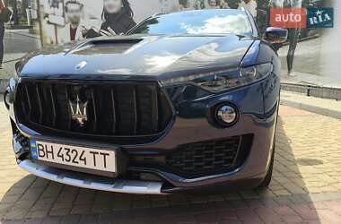 Внедорожник / Кроссовер Maserati Levante 2019 в Одессе