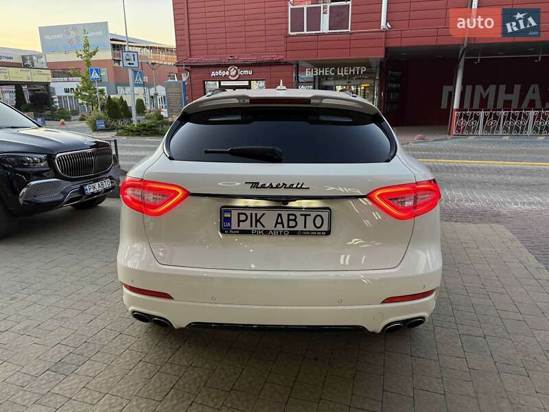 Внедорожник / Кроссовер Maserati Levante 2018 в Львове