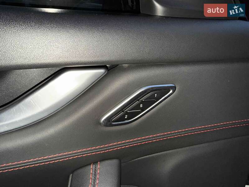 Внедорожник / Кроссовер Maserati Levante 2018 в Львове