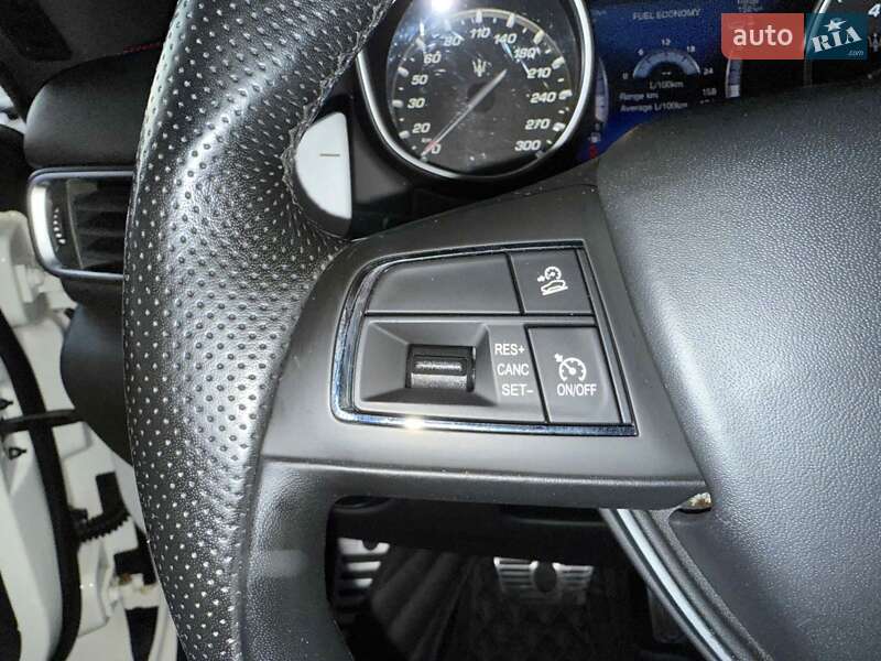 Внедорожник / Кроссовер Maserati Levante 2018 в Львове