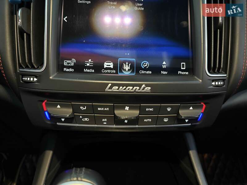 Внедорожник / Кроссовер Maserati Levante 2018 в Львове