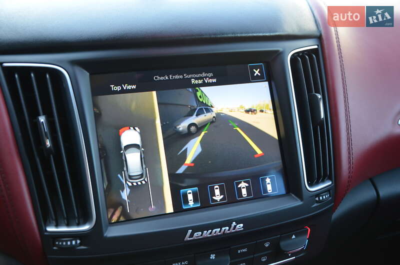 Позашляховик / Кросовер Maserati Levante 2017 в Києві