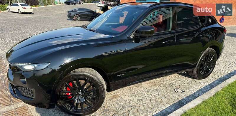 Внедорожник / Кроссовер Maserati Levante 2018 в Днепре фото 2 Внедорожник / Кроссовер Maserati Levante 2018 в Днепре