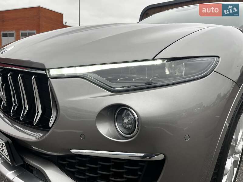 Позашляховик / Кросовер Maserati Levante 2019 в Києві фото 9 Позашляховик / Кросовер Maserati Levante 2019 в Києві