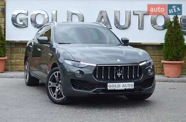Внедорожник / Кроссовер Maserati Levante 2017 в Одессе