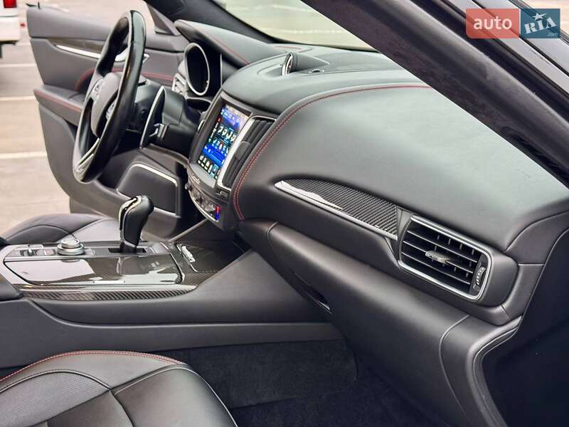 Внедорожник / Кроссовер Maserati Levante 2018 в Киеве фото 28 Внедорожник / Кроссовер Maserati Levante 2018 в Киеве