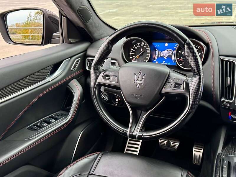 Внедорожник / Кроссовер Maserati Levante 2018 в Киеве фото 41 Внедорожник / Кроссовер Maserati Levante 2018 в Киеве